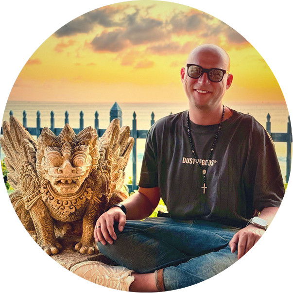 Александр<br> Стрелец